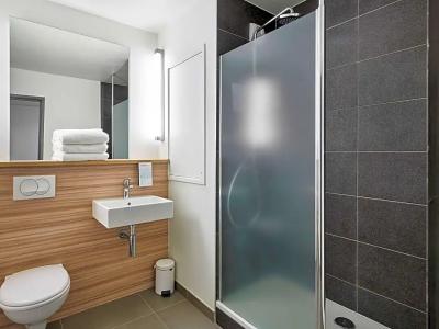 Campanile - Birmingham - 33