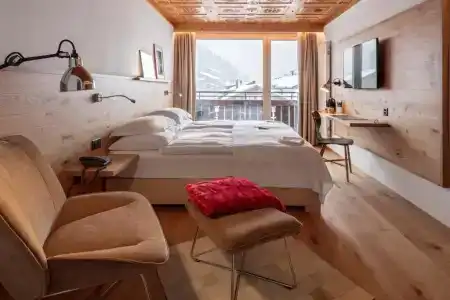 Swiss Alpine Allalin - 84