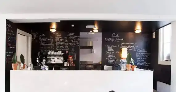 Hello I'm Local - Boutique Hostel - 15