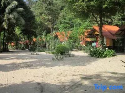 White Sand Beach Resort - 56