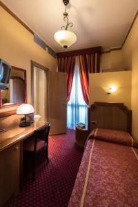 Promenade - 40