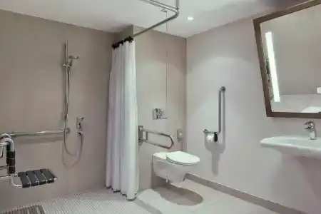 Courtyard by Marriott Wiesbaden-Nordenstadt - 7