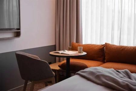 Rydges - 61