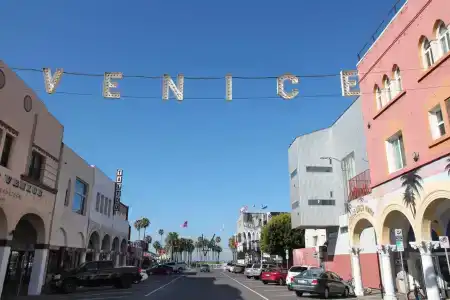 Samesun Venice Beach - 17
