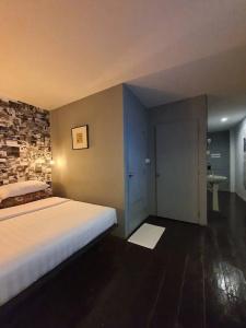 Phuket 346 Guest House - 35