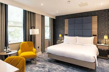 DoubleTree by Hilton London – West End - 36