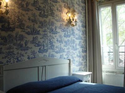 Regyn's Montmartre - 5