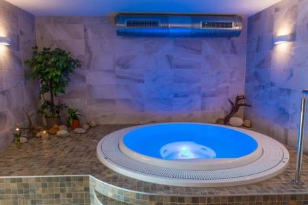 Hotel&wellness Knižecí rybník - 12