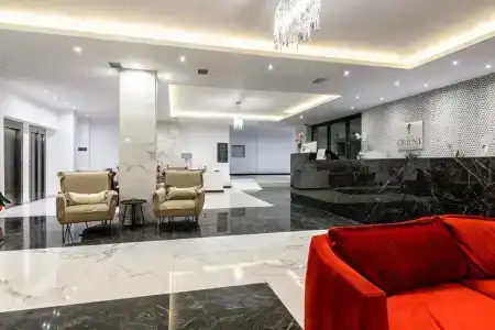 Cavo Orient Beach & Suites - 1