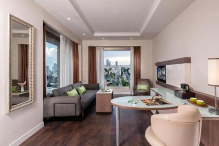 Leonardo City Tower Tel Aviv - 108