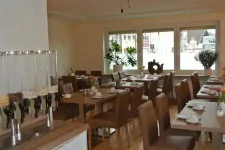 Nürnberger Trichter - 15