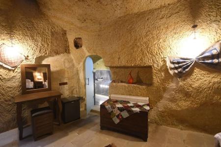 Seraphim Cave - 21