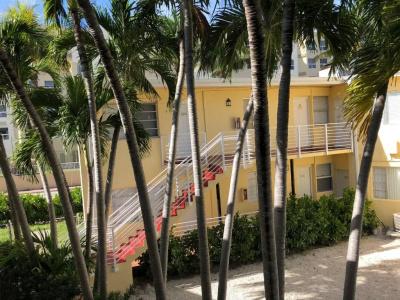 Beach Place - 74