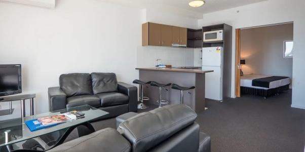 Broadbeach Savannah - 62