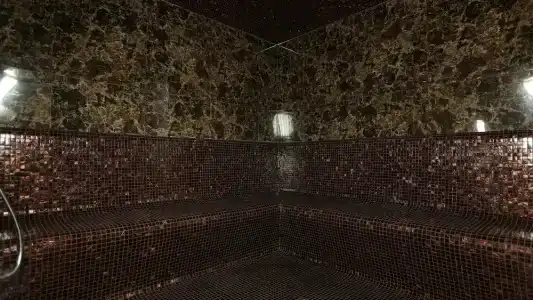 Avan Plaza - 50