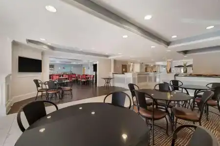 SureStay Plus by Best Western - 27