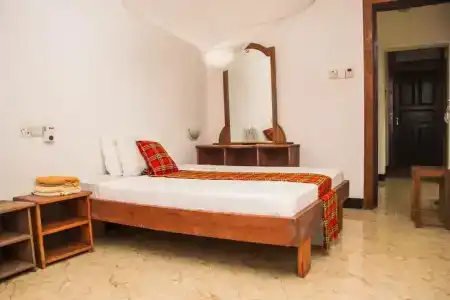 Stonetown View Inn - 30