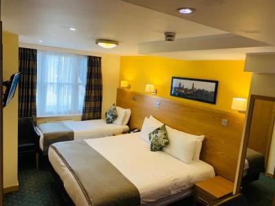 Regency Parkside - 31