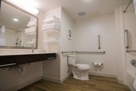 Hampton Inn & Suites Downtown, Ok - 7