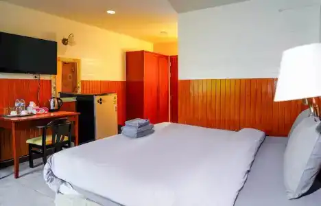 Lunarhut Resort - 49