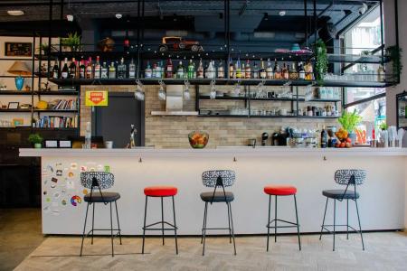 Athens Hub Hostel - 15