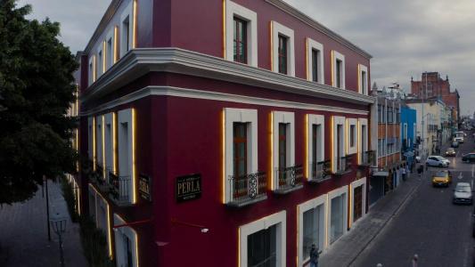 L Perla Boutique - 0