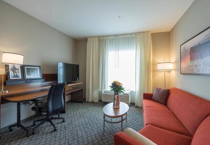 Fairfield Inn & Suites by Marriott Southwest - 5