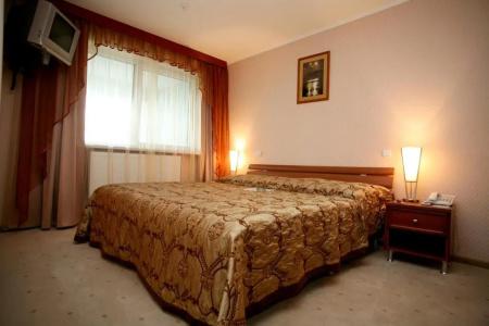 Uzhgorod - 25