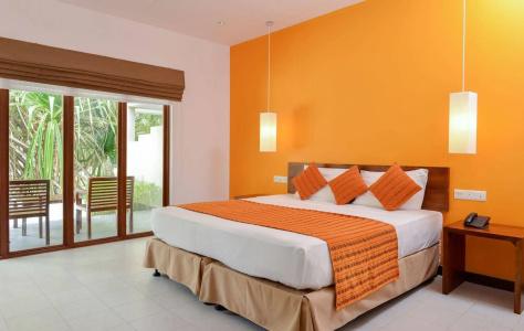 Adaaran Select Huduran Fushi - Premium All Inclusive - 3