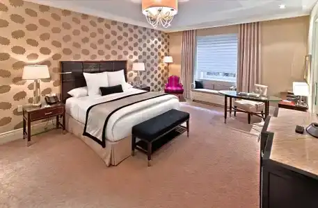 The Ritz-Carlton, - 62