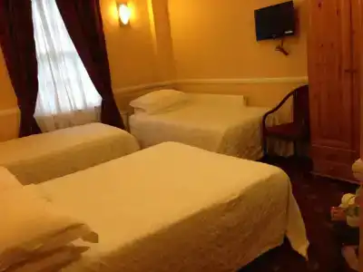 Balmoral House - 45