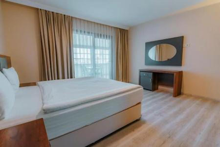 Empula & Residences - 101