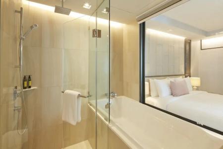 The Quarter Phromphong By Uhg - Sha Extra Plus - 13