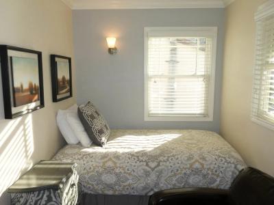 Briarwood Inn - 178