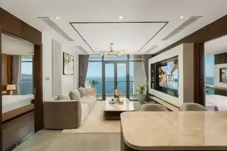 Le Hoang Beach Danang - 272