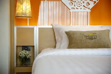9 Suite Luxury Boutique - 2