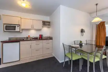 Roma On Riccarton - 40