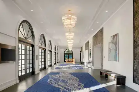 Hayes Mansion - 16