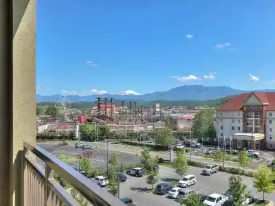Courtyard by Marriott - 75