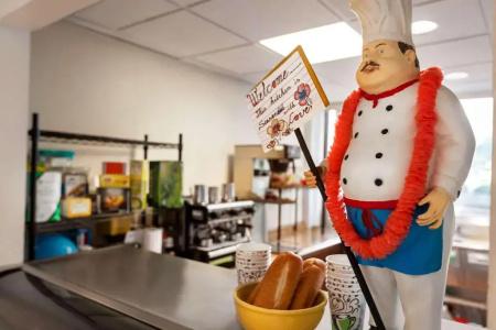 Days Inn by Wyndham Miami International Airport - 14