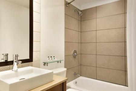 Country Inn & Suites by Radisson, Seattle-Tacoma International Airport, WA - 40