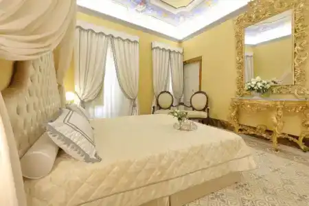 Piazza Pitti Palace - Residenza d'Epoca - 88