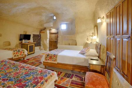 Tulip Cave Suites - 122