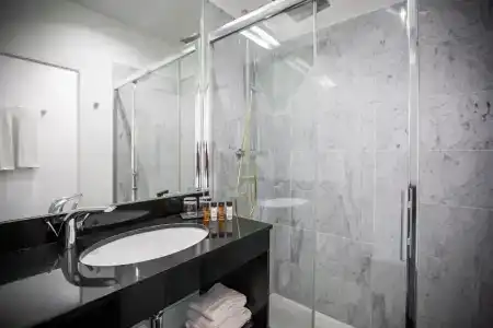 Le Manoir Hôtel - 50