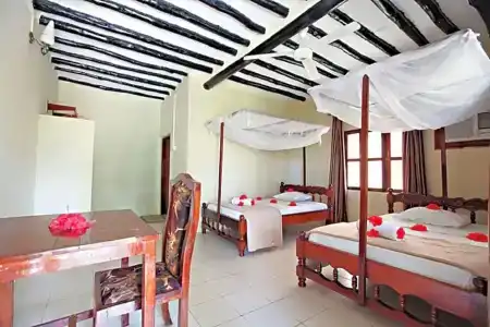 Amaan Beach Bungalows - 33