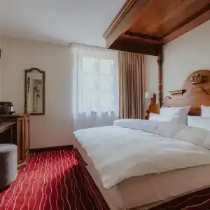 King's First Class - 25