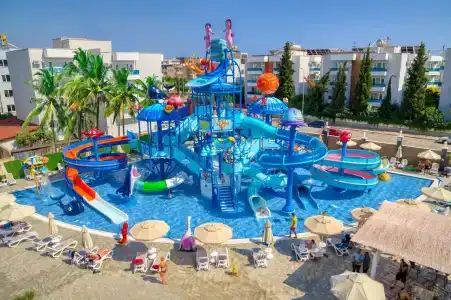 Blue Wave Suite - 25