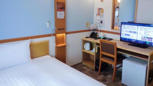 Toyoko Inn Ekimae - 48