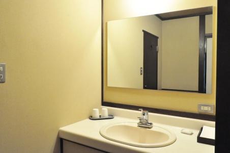 Higashiishikawa Ryokan - 8