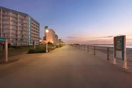 Surfbreak Oceanfront, Ascend Collection - 24